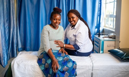 Innovation grants to cut costs of maternal nutrition and child nutrition ingredients_products_feature: doctor and pregnant woman sit on hospital bed smiling
